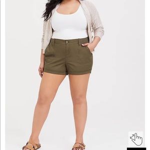TORRID Poplin Olive Green Shorts